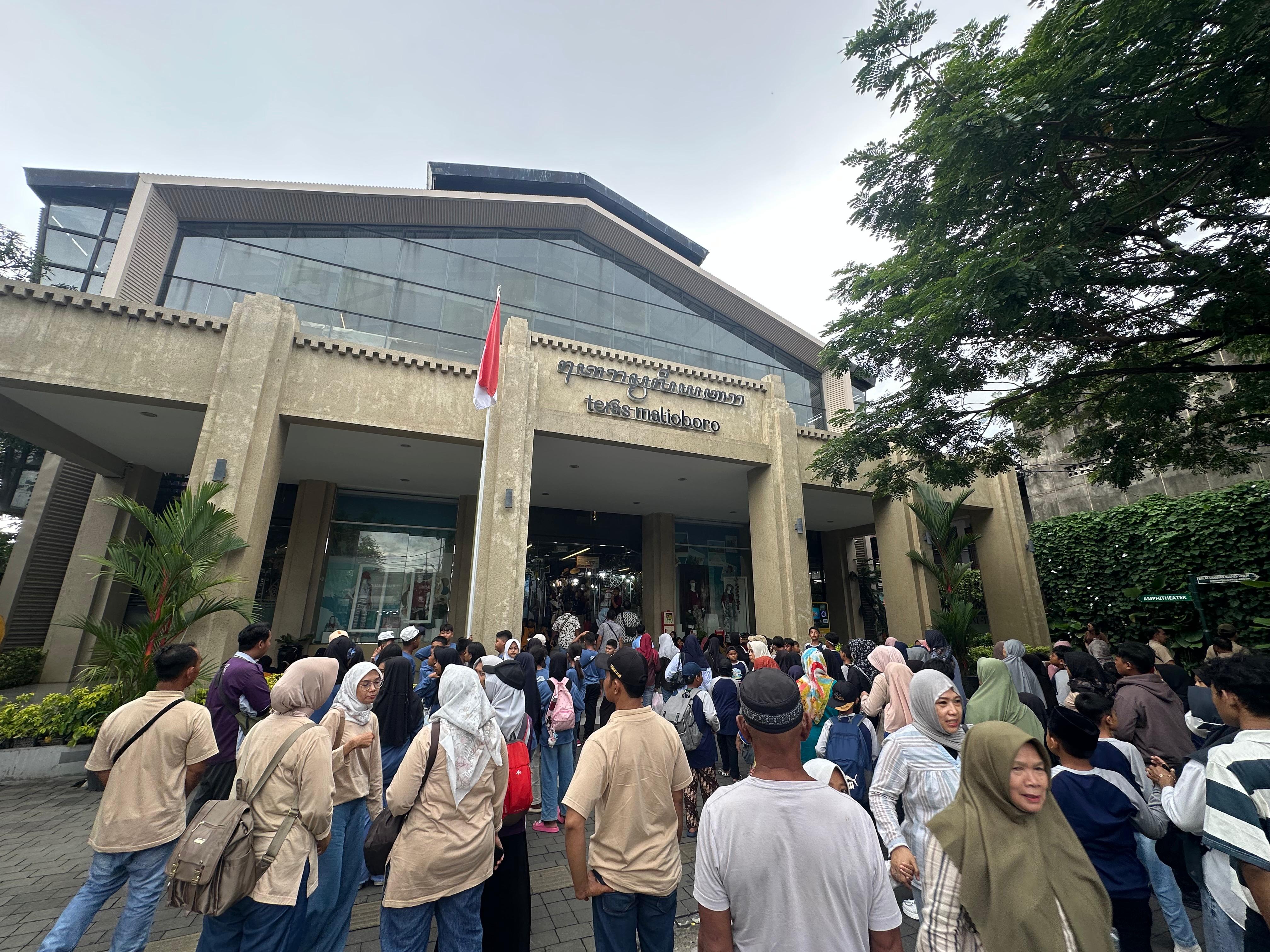 Selayang Pandang 2025, Teras Malioboro “SATU RUMAH TERAS MALIOBORO: RUANG BERSAMA WISATA DAN PRODUK LOKAL JOGJA”