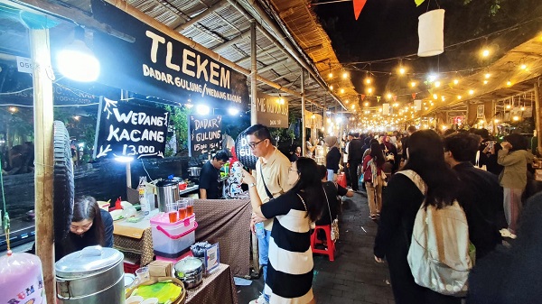 Teras Malioboro Gelar “Kangen Dolan Teras Malioboro 2025”  Bazaar Jajanan khas Jogja  