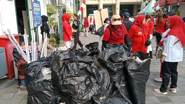 Teras Malioboro Peringati  Kemerdekaan dengan Gelaran  Merti Uwuh 